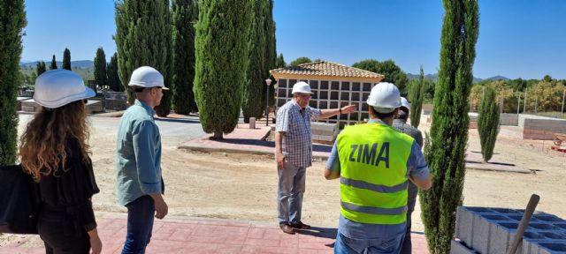 Visita a las obras de ampliación en el Cementerio Municipal de Calasparra - 2, Foto 2
