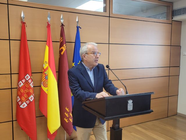 PSOE y Cs pretenden derribar panteones centenarios en el Cementerio de Jesús - 1, Foto 1