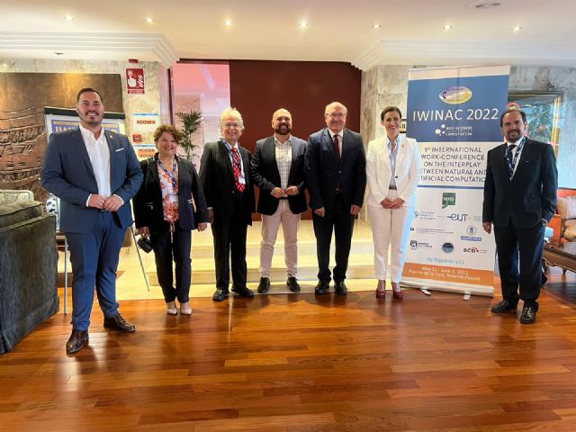 El congreso IWINAC que coorganiza la UPCT acoge el primer concierto basado en los ritmos cerebrales de una persona ciega con prótesis visual - 1, Foto 1