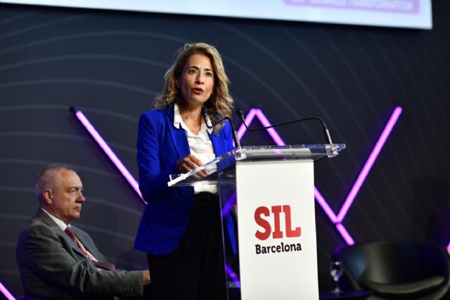 La ministra de Transportes, Movilidad y Agenda Urbana, Raquel Sánchez, en la inauguración del Salón Internacional de la Logística. (Ministerio de Transportes, Movilidad y Agenda Urbana), Foto 1