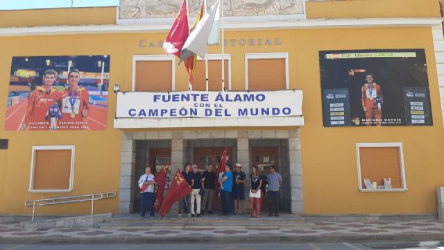 Somos Región denuncia que el ayuntamiento del PP de Fuente Álamo les impide concentrarse en la plaza de la Constitución - 2, Foto 2
