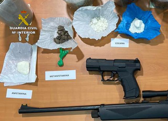 La Guardia Civil desmantela un activo punto de venta de drogas en Cehegín - 5, Foto 5