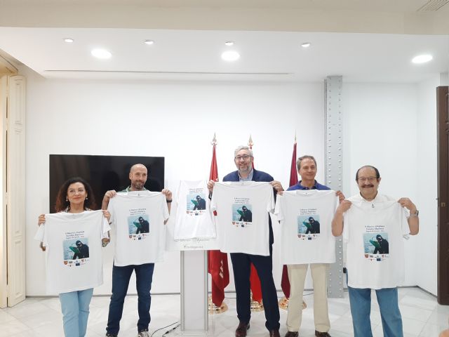 La Comunidad organiza la II Macro Limpieza de Fondos Marinos con el concurso de 18 centros de buceo y más de 500 submarinistas - 1, Foto 1
