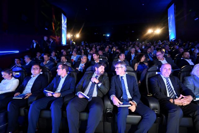 El Gobierno regional destina un presupuesto récord de cerca de 600 millones para la completa transformación digital de la Región - 2, Foto 2