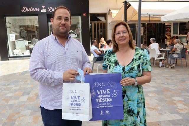 Comercio lanza la campaña “Vive nuestras fiestas” con 10.000 euros en premios por comprar en el municipio - 2, Foto 2