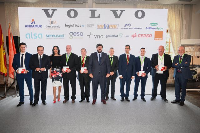 La Comunidad pagará a los desempleados los cursos del carné de conducir de camión y autobús - 1, Foto 1