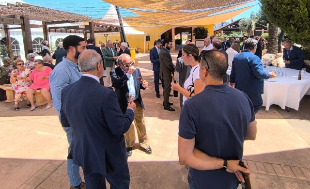 El Doctor Ricardo Robles, distinguido con el X Galardón Anual de los Caballeros de Santa Bárbara - 2, Foto 2