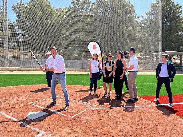 El alcalde del PP, José Ángel Alfonso, inaugura el renovado Campo de Béisbol de Torrealta - 1, Foto 1