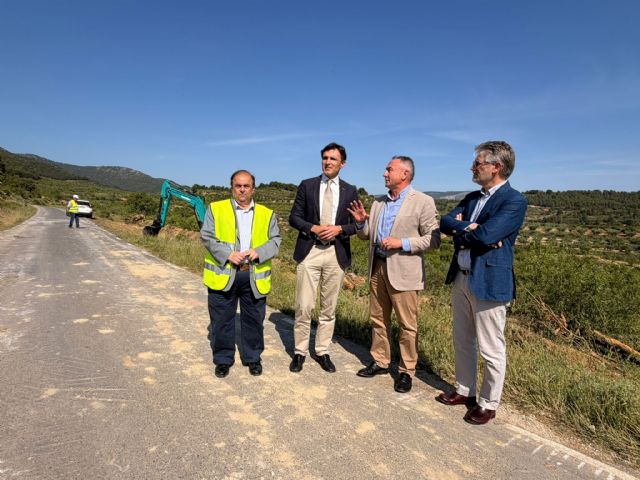 La Comunidad inicia las obras de mejora de la carretera de Benizar a Otos con una inversión de 2,2 millones para reforzar la seguridad vial - 2, Foto 2