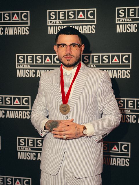 Kapo recibe reconocimiento como pop/latin rhythm songwriter of the year en los sesac awards - 3, Foto 3