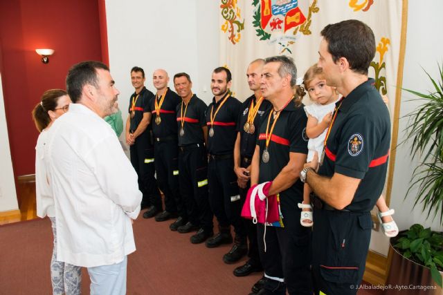 El Ayuntamiento de Cartagena celebra los éxitos de Bomberos y  Policías en los VI Juegos Europeos - 1, Foto 1