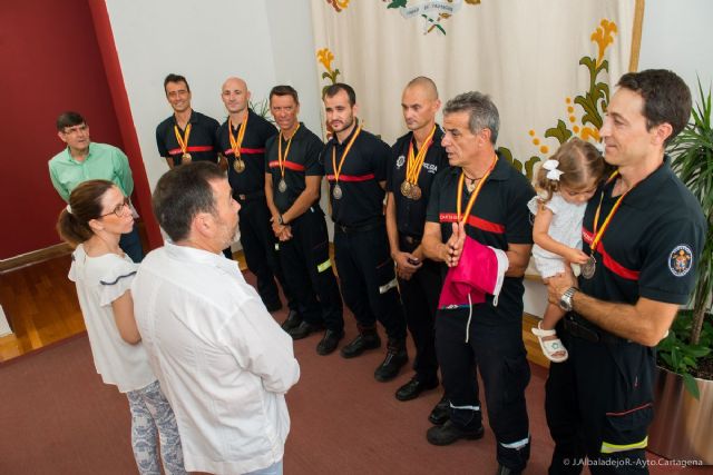 El Ayuntamiento de Cartagena celebra los éxitos de Bomberos y  Policías en los VI Juegos Europeos - 2, Foto 2