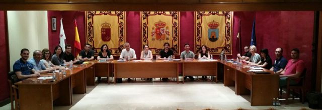 El pleno del Ayuntamiento reconoce a los bulleros presos en los campos de concentración nazi - 1, Foto 1