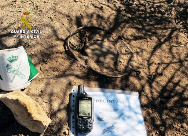 La Guardia Civil investiga al presunto autor de causar heridas de gravedad a un perro con cepos - 3, Foto 3