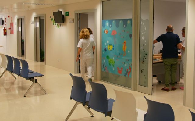 La apertura del nuevo policlínico infantil de la Arrixaca permite reunir en un único espacio toda la atención de consultas - 1, Foto 1