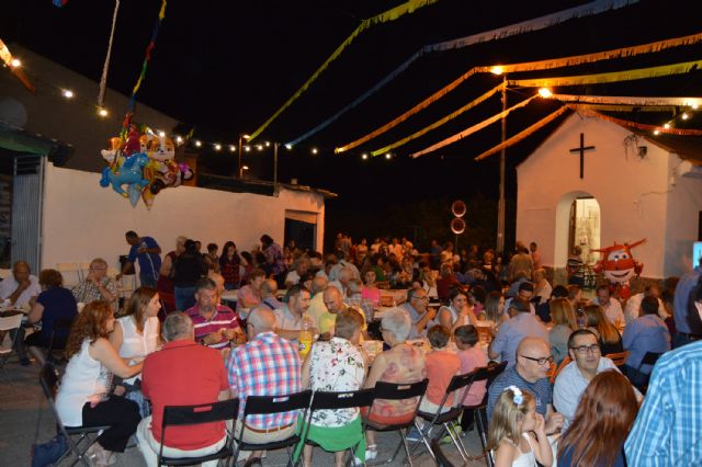 El pregón de Carmen Martínez inicia oficialmente los festejos del barrio torreño de San Pedro - 5, Foto 5