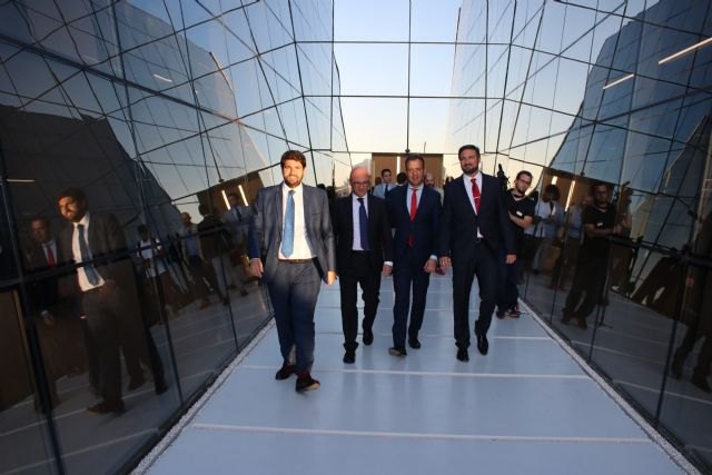 López Miras destaca la fortaleza del sector regional del mueble, un referente y un ejemplo de saber reinventarse - 2, Foto 2