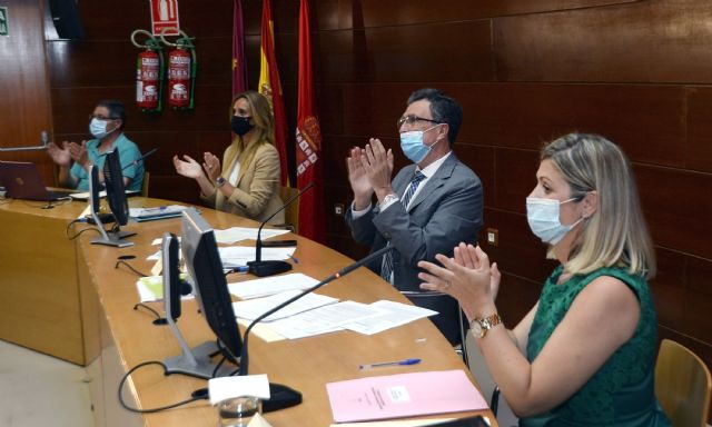 El Ayuntamiento decide extender y ampliar las becas comedor a más de 3.000 escolares durante todo el verano - 2, Foto 2