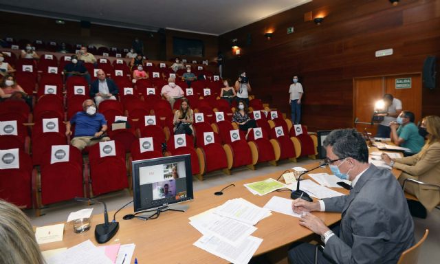 El Ayuntamiento decide extender y ampliar las becas comedor a más de 3.000 escolares durante todo el verano - 3, Foto 3