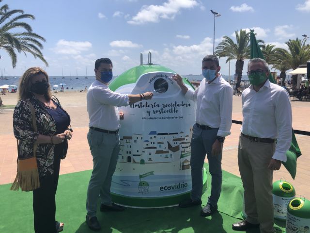Banderas Verdes premiará al municipio costero con mayor capacidad de reciclaje de vidrio durante el verano - 1, Foto 1