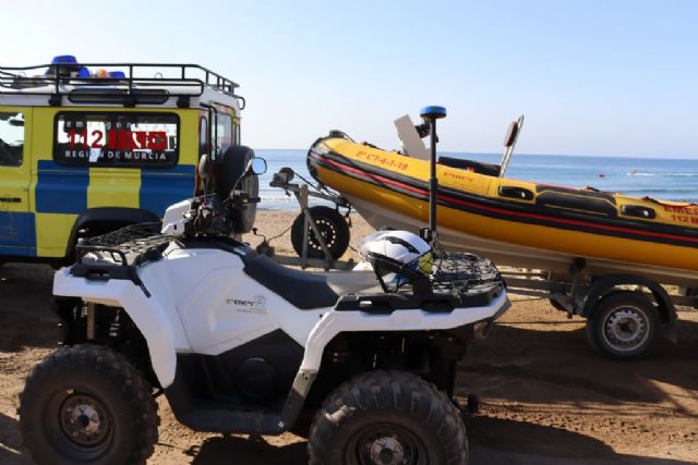 Siete socorristas, tres embarcaciones, una moto acuática, dos todoterrenos y un ATV-QUAD 4x4 garantizarán la seguridad, cada día, en la costa lorquina y en la playa fluvial de Coy - 3, Foto 3