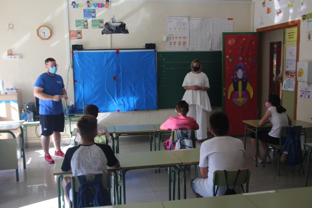 Los colegios de Los Antolinos y Los Pinos acogen la escuela de verano municipal con más de 380 niños - 1, Foto 1