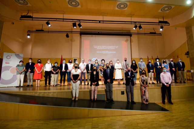 Los ayuntamientos de la Región se comprometen a no dejar a ningún estudiante atrás de la UMU - 1, Foto 1