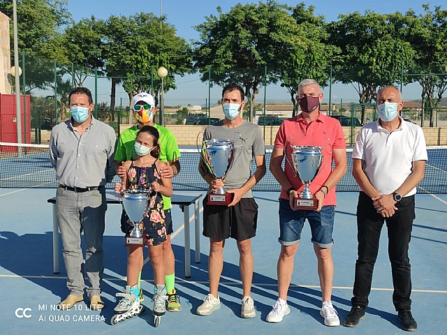 Finaliza el Torneo de Pádel y la Liga Local de Tenis con la entrega de trofeos - 1, Foto 1