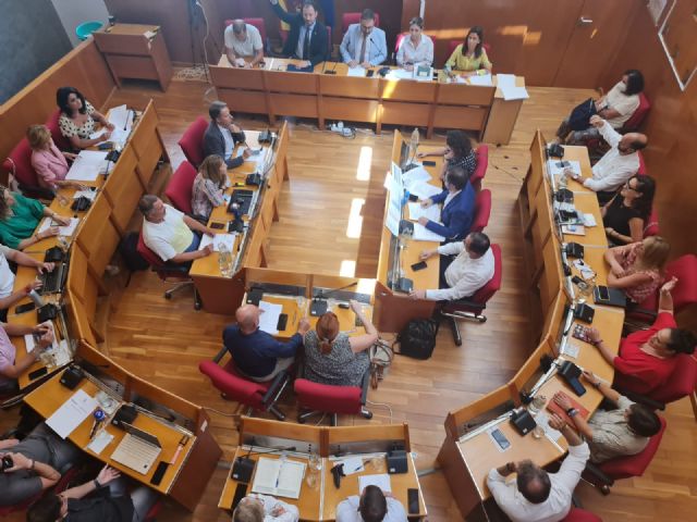 El Ayuntamiento de Lorca prorroga la suspensión de otorgamiento de nuevas licencias para limitar los usos de los bajos comerciales - 1, Foto 1