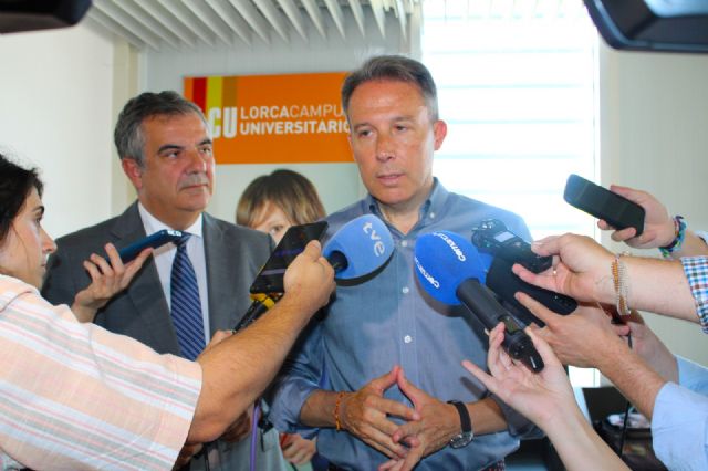 El alcalde muestra su preocupación por la afección de la falta de Cercanías al Campus Universitario de Lorca - 2, Foto 2
