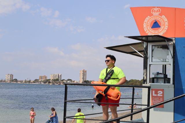 San Pedro del Pinatar cuenta con 48 socorristas para la vigilancia de sus playas - 2, Foto 2