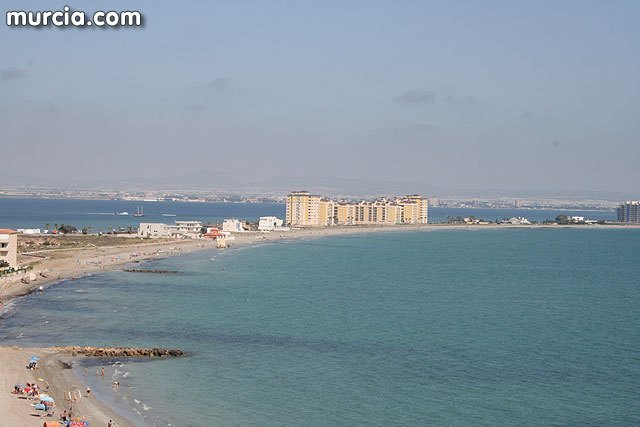 Las buenas previsiones turísticas para el verano apuntan a un año histórico, con 1,9 millones de visitantes en alojamientos reglados - 1, Foto 1