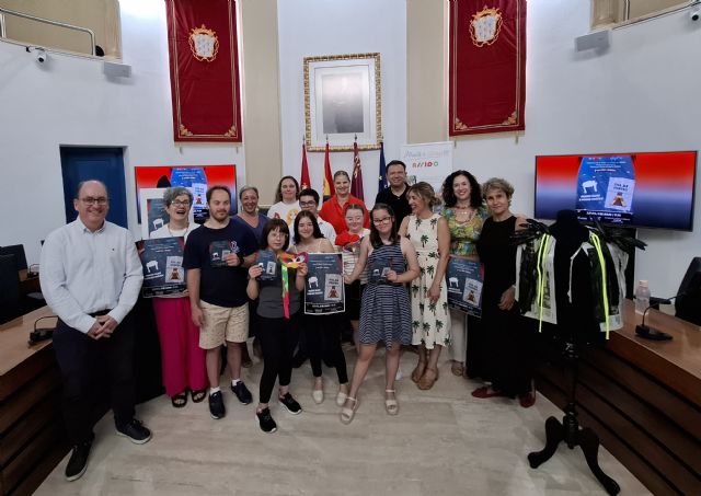 El Centro Cultural Infanta Elena acoge la representación teatral de dos obras por alumnos de Assido - 1, Foto 1