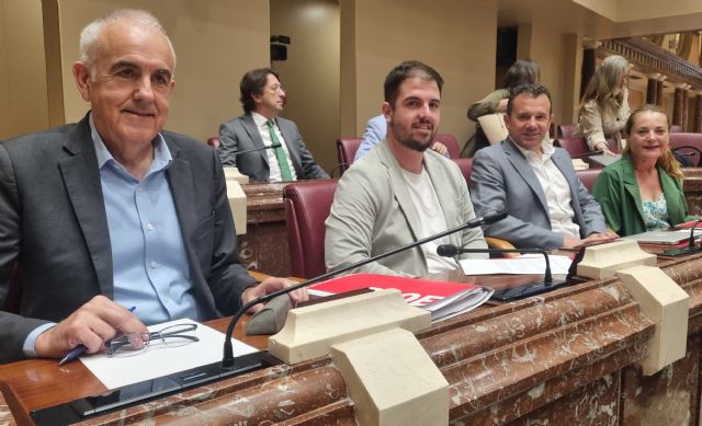 Miguel Ortega: López Miras aporta cero euros a la vivienda y otros cero euros al transporte público en la Región - 1, Foto 1