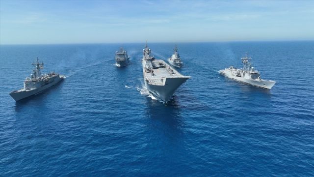 La armada pone rumbo a 2050 - 2, Foto 2