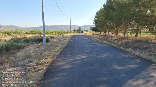 El Ayuntamiento refuerza los trabajos de limpieza y desbroce de solares y caminos con nueva maquinaria - 5, Foto 5