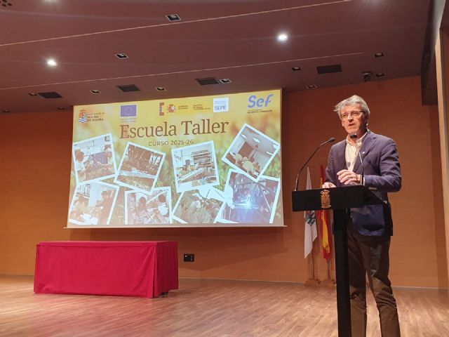 70 alumnos de tres proyectos experienciales de Empleo y Formación reciben sus diplomas en Molina de Segura - 2, Foto 2