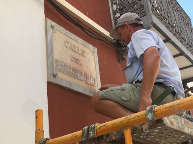 Las placas de las nuevas calles ya lucen en Blanca - 3, Foto 3