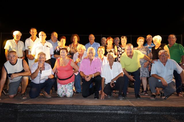 Vista Alegre despidió su semana de fiestas con entrega de trofeos y una animada velada  música - 1, Foto 1