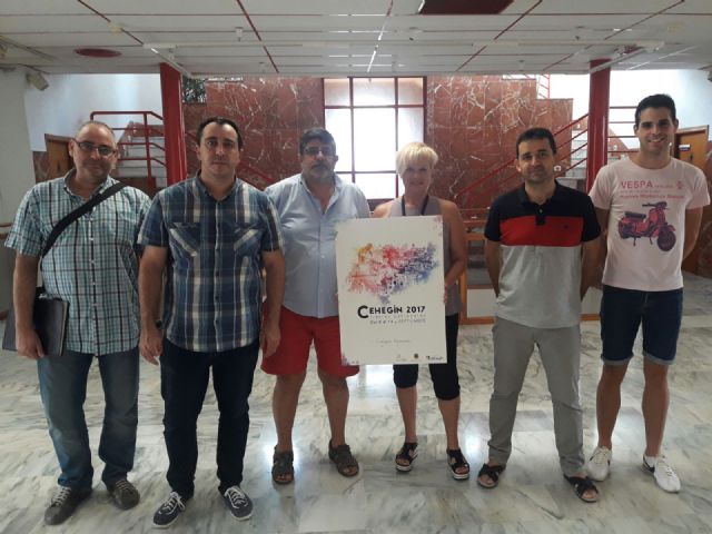 Alba de Maya Ramos, ganadora del concurso para el cartel anunciador de las Fiestas Patronales 2017 - 3, Foto 3