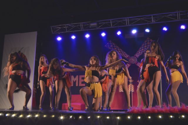Toda la magia del 'Moulin Rouge' brilló en Las Torres de Cotillas gracias a la asociación cultural 'Kimera' - 2, Foto 2