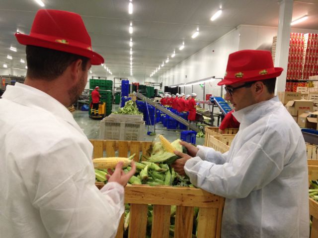 El director del Info conoce la Industria 4.0 de Frutas El Dulce - 1, Foto 1