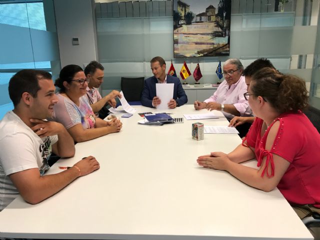 El Ayuntamiento de Torre-Pacheco firma convenios de colaboración con asociaciones y colectivos para realización de actividades - 3, Foto 3