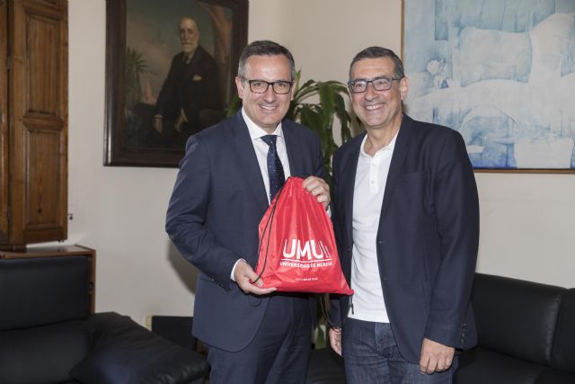 El rector de la Universidad de Murcia recibe la visita del delegado del Gobierno en Murcia - 3, Foto 3