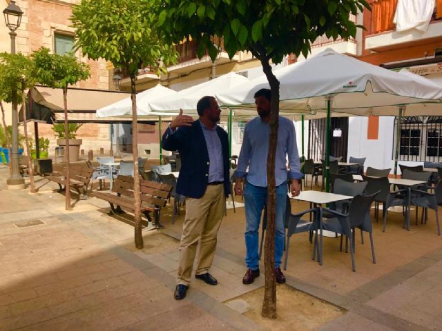Desarrollo Urbano estudia la remodelación de la plaza de San Juan con hosteleros y vecinos - 1, Foto 1