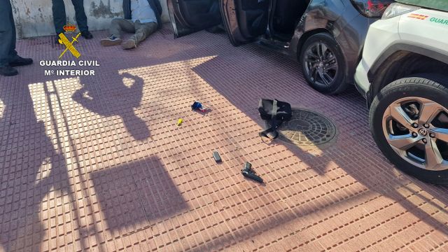 La Guardia Civil detiene a dos escurridizos y peligrosos atracadores huidos de la justicia - 3, Foto 3