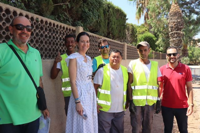 Los participantes en los Programas de Empleo Público Local llevan a cabo numerosas actuaciones de mejora en la localidad - 1, Foto 1
