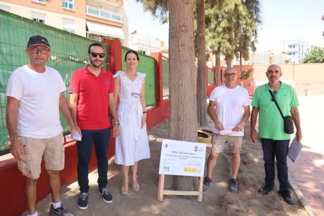 Los participantes en los Programas de Empleo Público Local llevan a cabo numerosas actuaciones de mejora en la localidad - 2, Foto 2