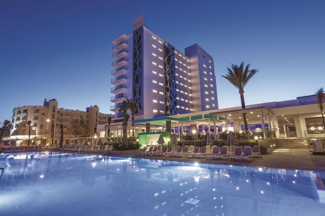 Iberdrola suministrará energía verde a los hoteles y sede central de RIU Hotels & Resorts en España - 2, Foto 2