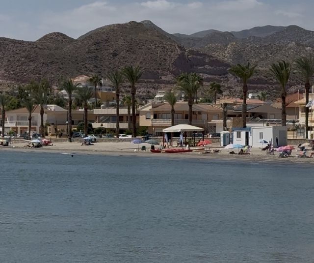 El Partido Popular insta al Ejecutivo de Moreno a mantener la playa de Calabardina en condiciones óptimas durante todo el verano - 1, Foto 1